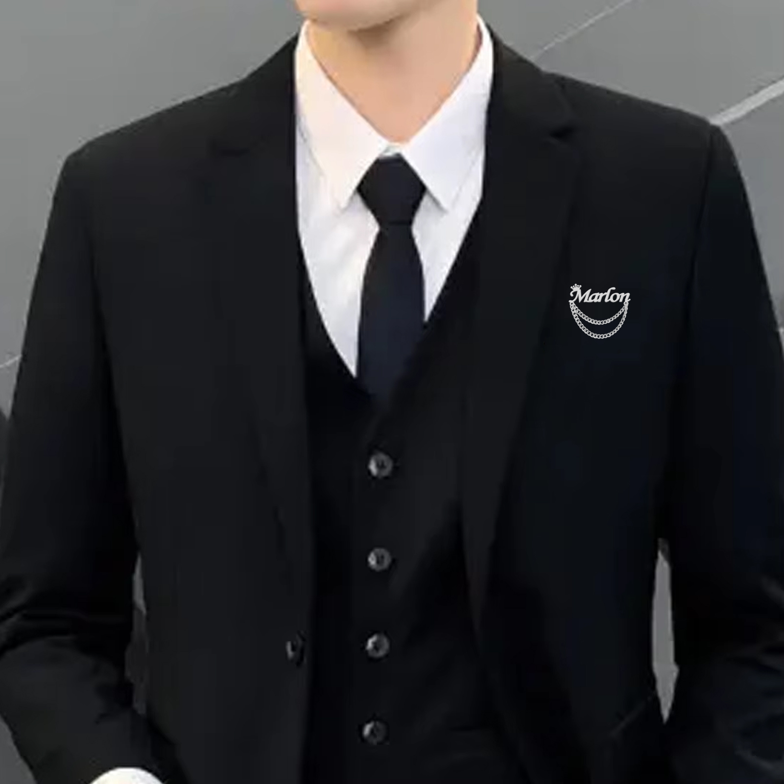 شخصية اسم بروش تخصيص تاج دبابي - مراجعة Men Accessories Brooch وسعره