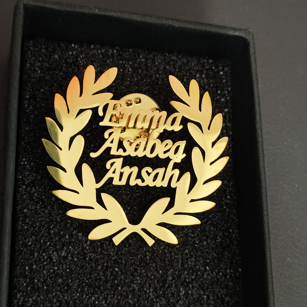تخصيص الرجال النساء اسم رسالة  - مراجعة Men Accessories Brooch وسعره