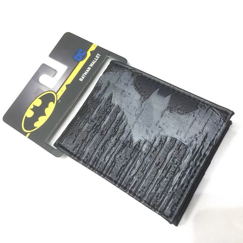 محفظة DC باتمان سوبر هيرو من ا - مراجعة Bifold Leather Wallet وسعره