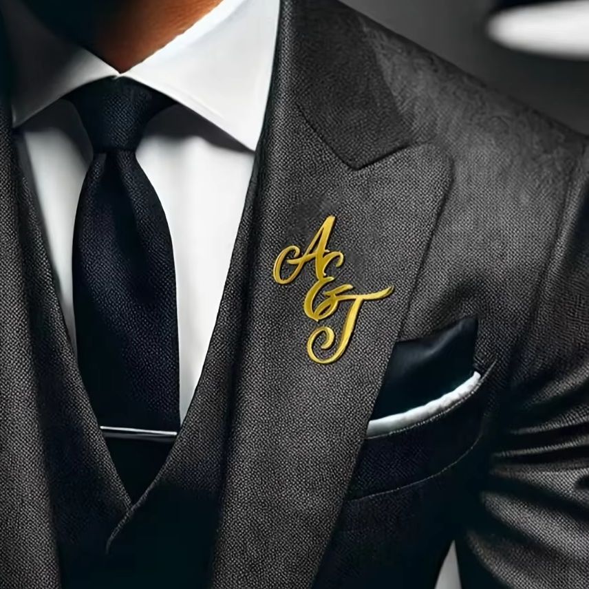 مخصص حرف واحد فقط الاسم الأولي - مراجعة Men Accessories Brooch وسعره