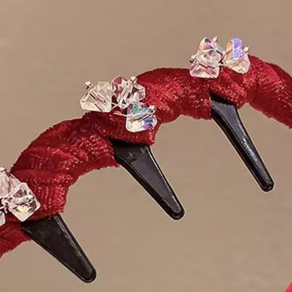 عصابة شعر نسائية مزينة بأحجار  - مراجعة Men Accessories Look وسعره